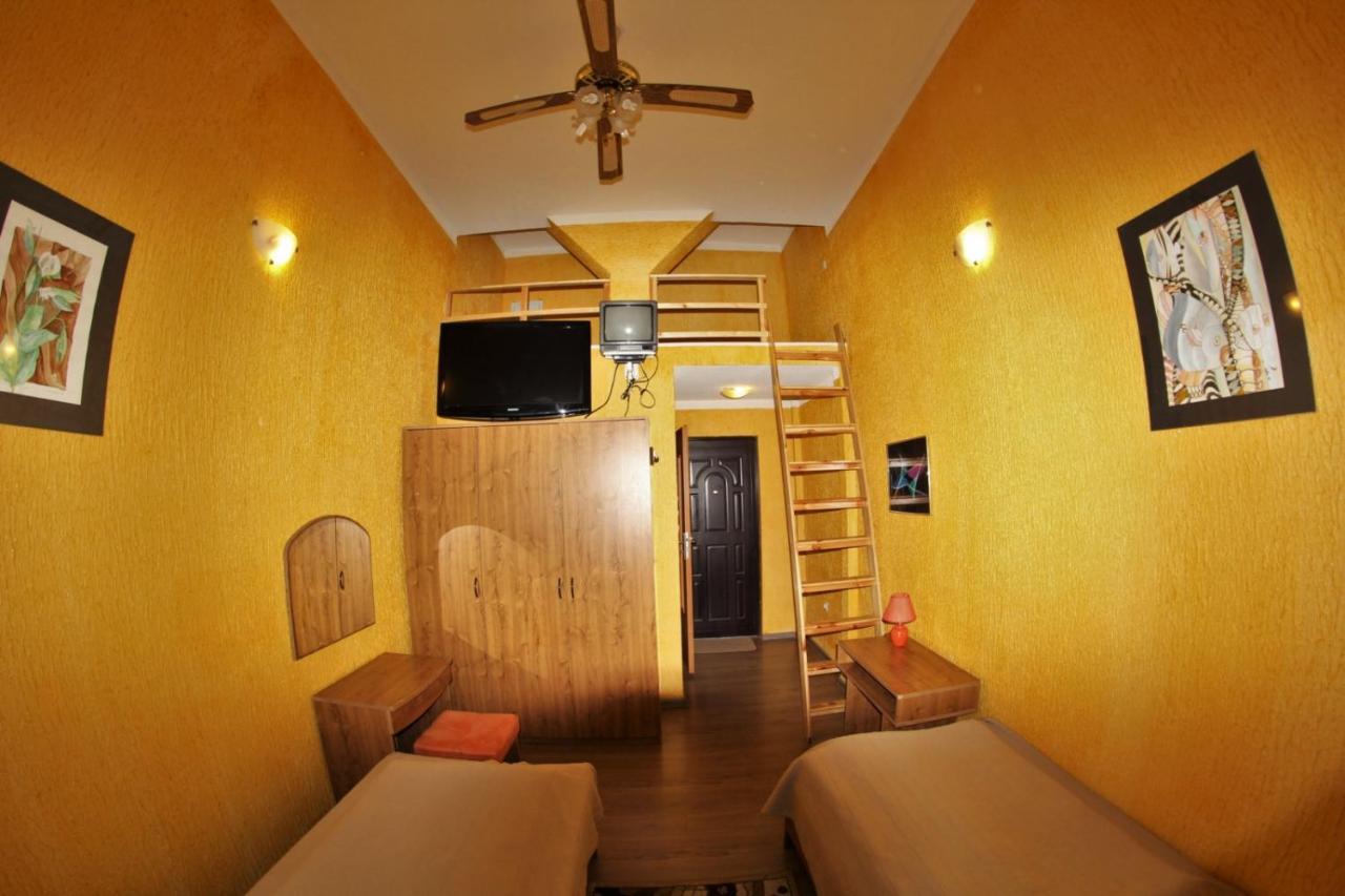 Gosciniec Glucholazy Zdroj Aparthotel Ngoại thất bức ảnh