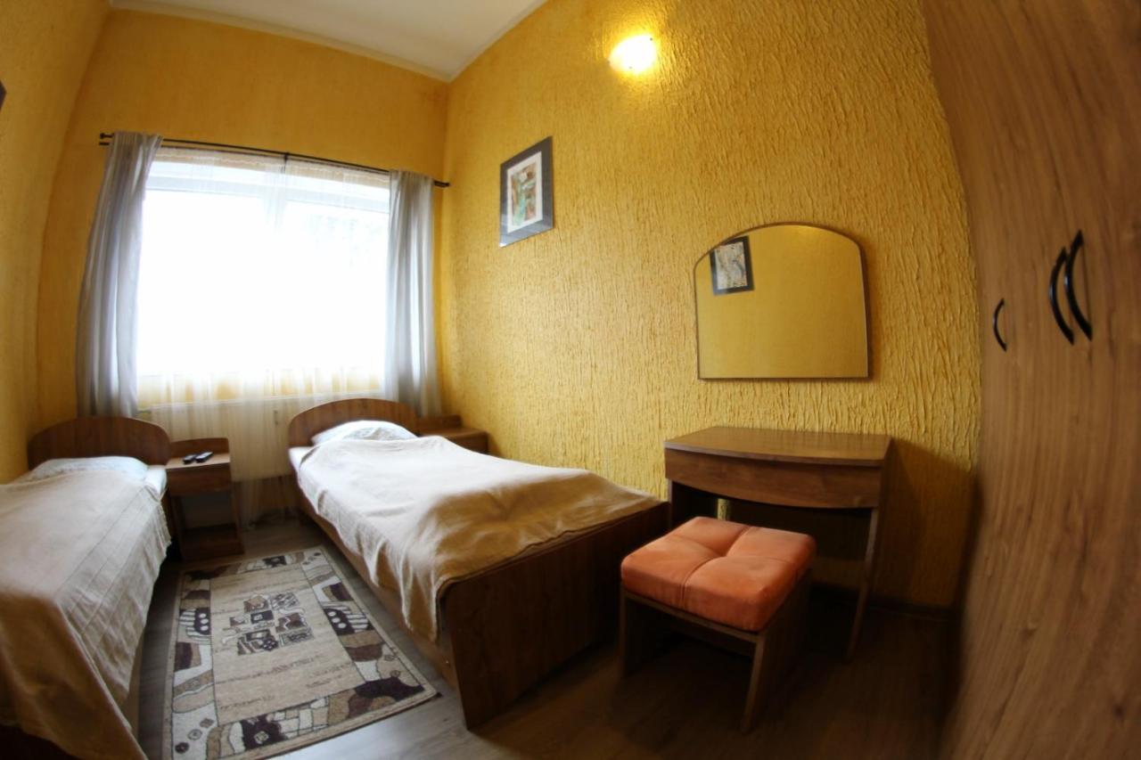 Gosciniec Glucholazy Zdroj Aparthotel Ngoại thất bức ảnh